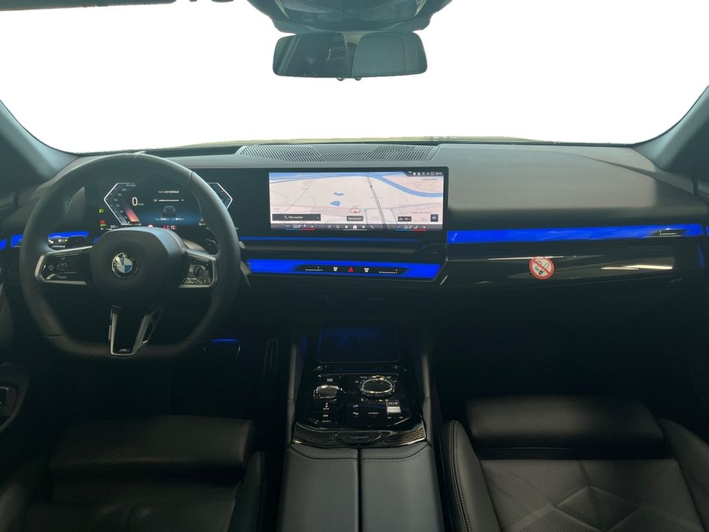 BMW 540 2025 г. Чёрный, пробег 13460 км