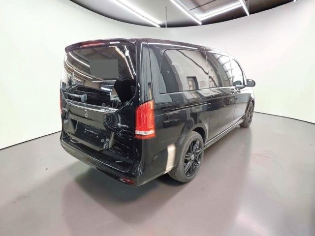 Mercedes-Benz V 300 2022 г. Чёрный, пробег 39000 км