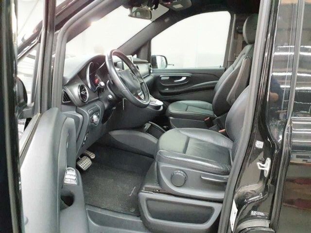 Mercedes-Benz V 300 2022 г. Чёрный, пробег 39000 км