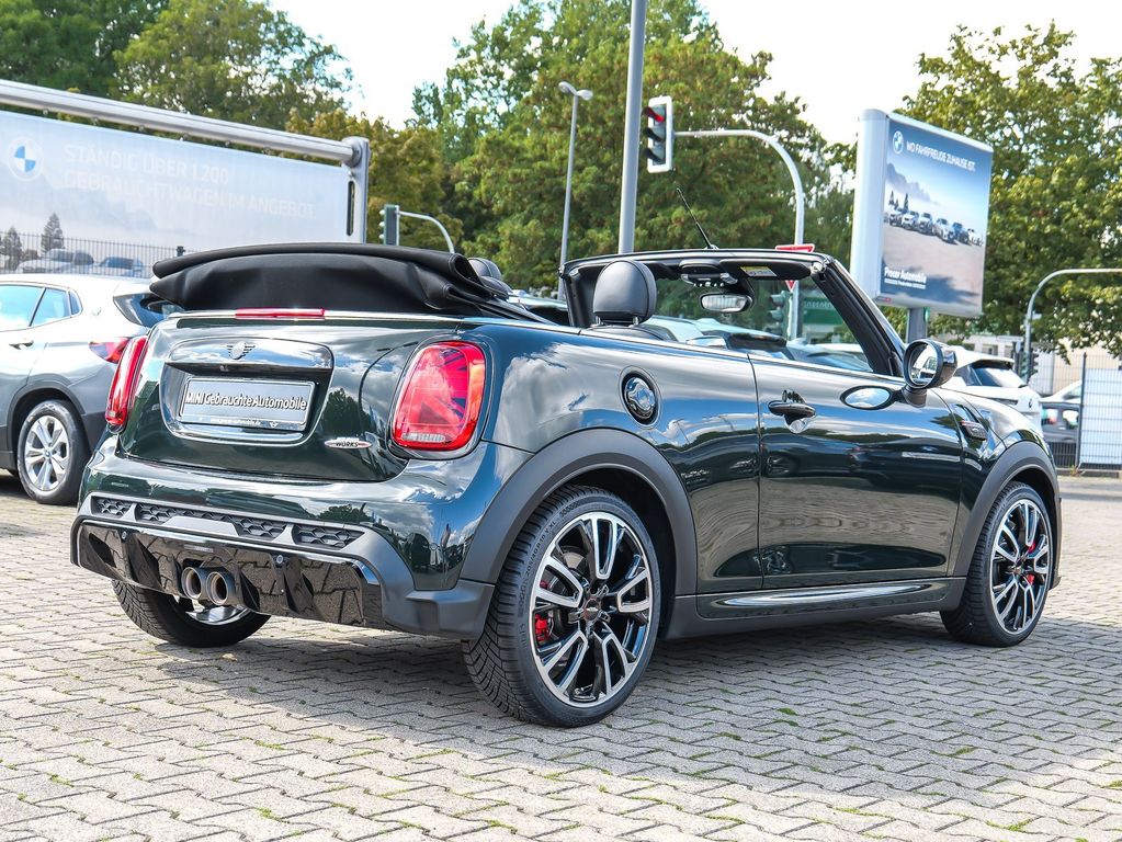 Mini JOHN COOPER WORKS CABRIO 2022 г. Зелёный, пробег 59360 км