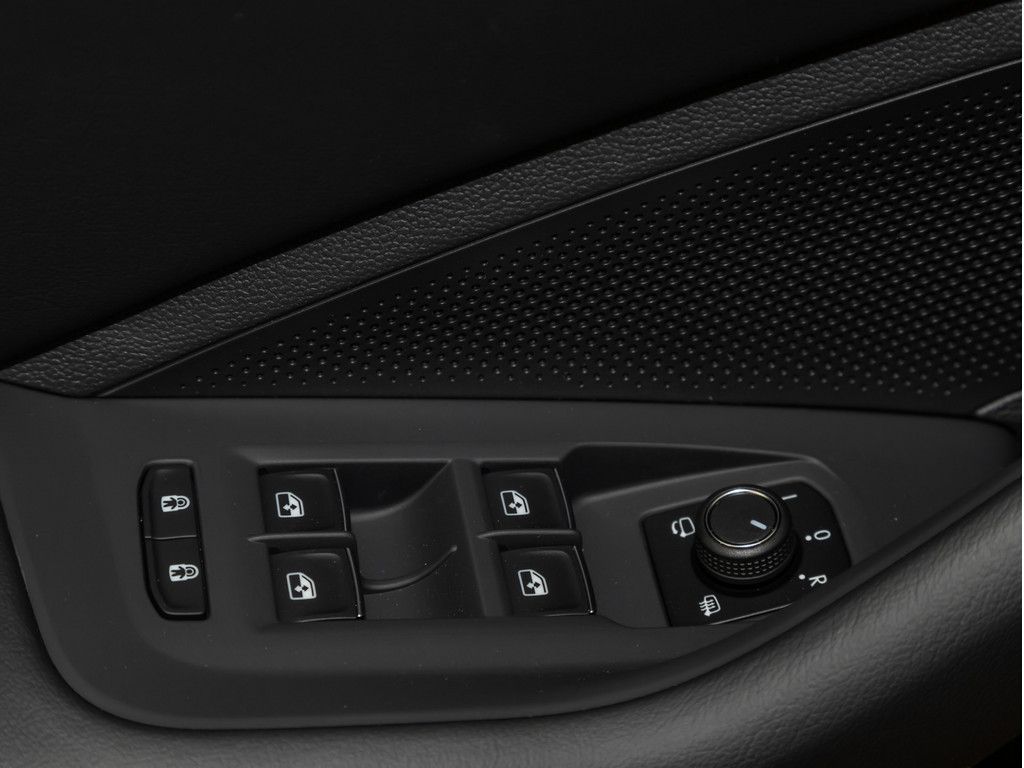 Volkswagen Passat 2026 г. Чёрный, пробег 6095 км