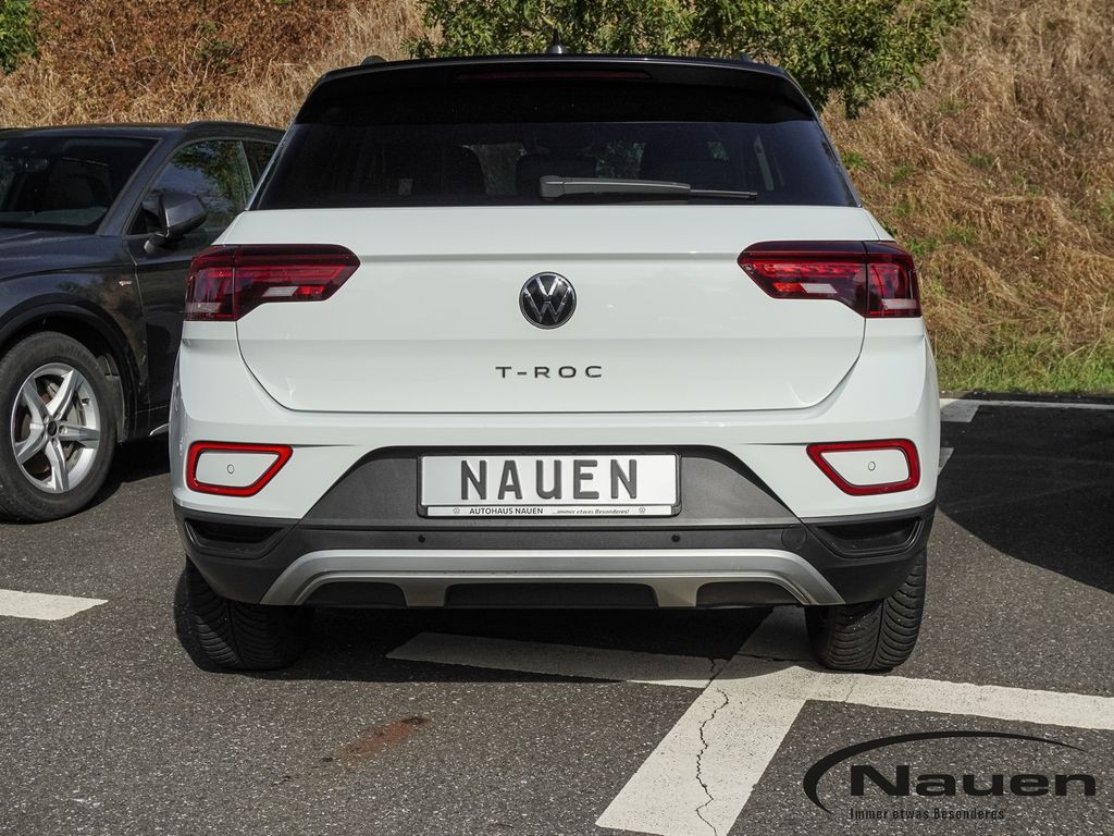 Volkswagen T-Roc 2023 г. Белый, пробег 36150 км