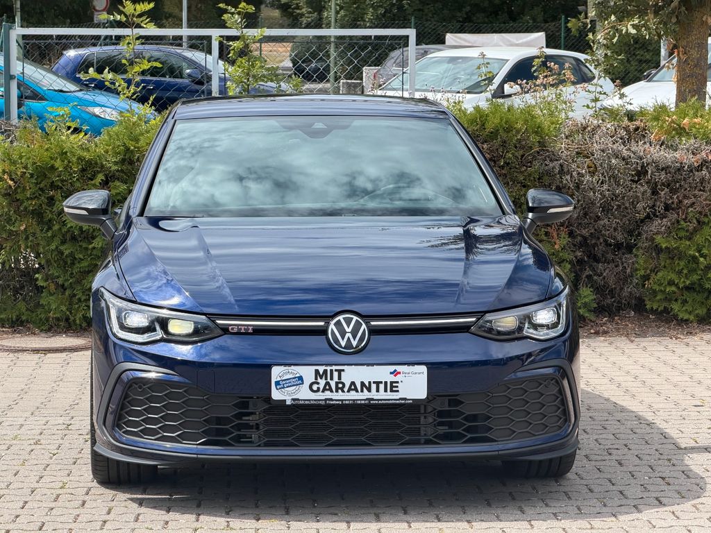 Volkswagen Golf 2024 г. Синий, пробег 44000 км