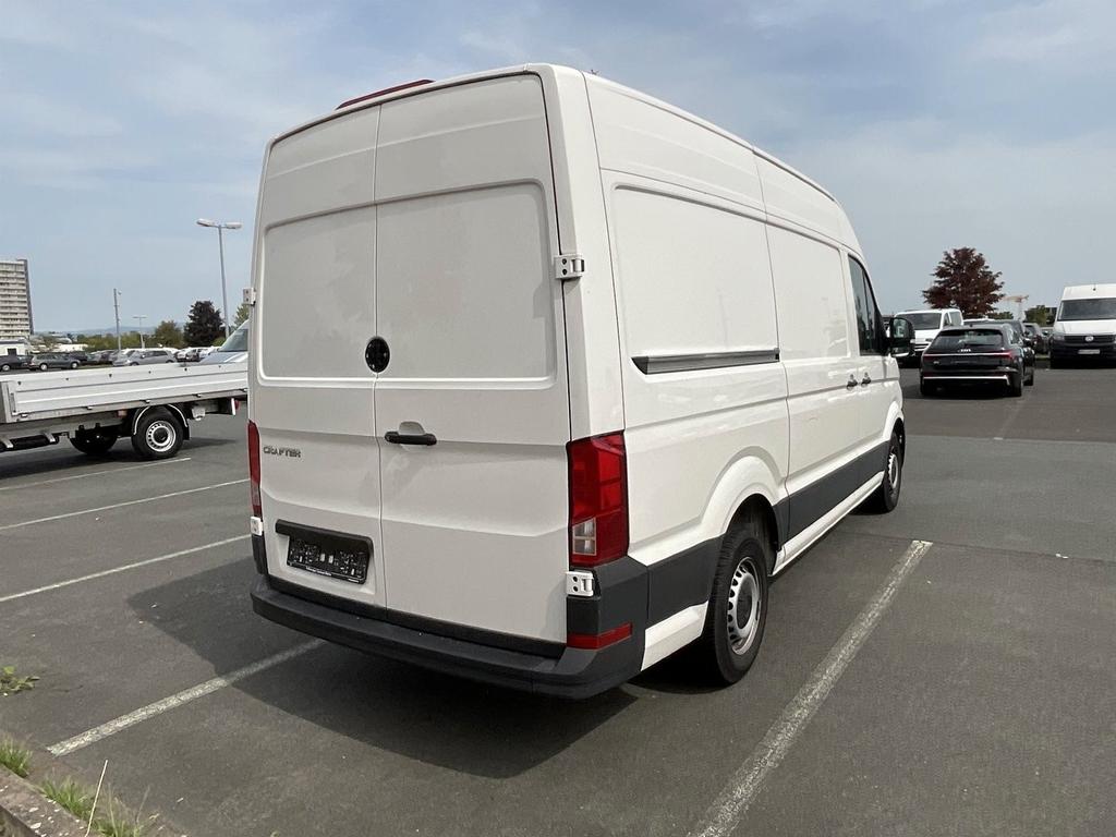 Volkswagen CRAFTER 2023 г. Белый, пробег 48745 км