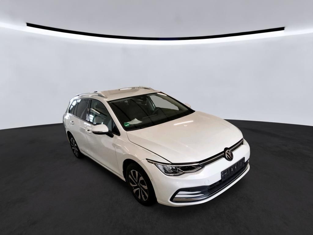 Volkswagen Golf 2022 г. Белый, пробег 56336 км