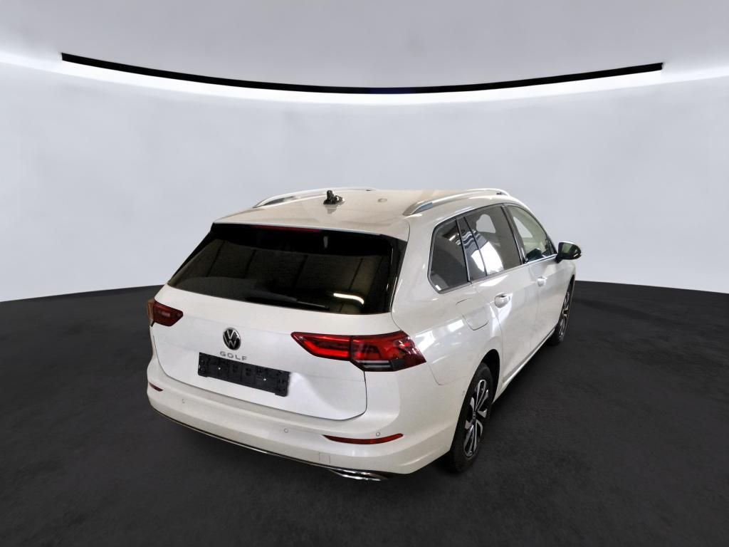 Volkswagen Golf 2022 г. Белый, пробег 56336 км