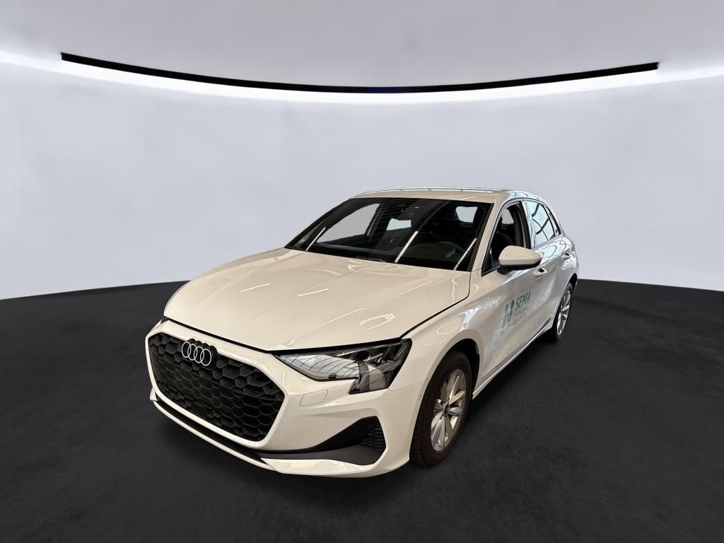 Audi A3 2024 г. Белый, пробег 42216 км