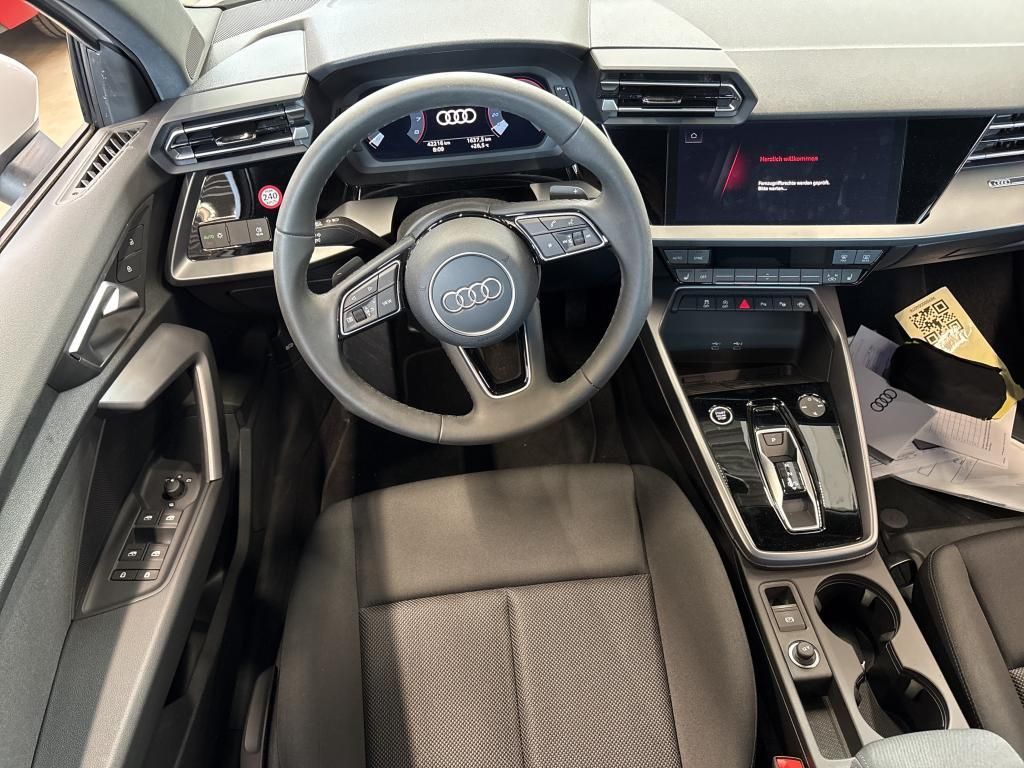 Audi A3 2024 г. Белый, пробег 42216 км