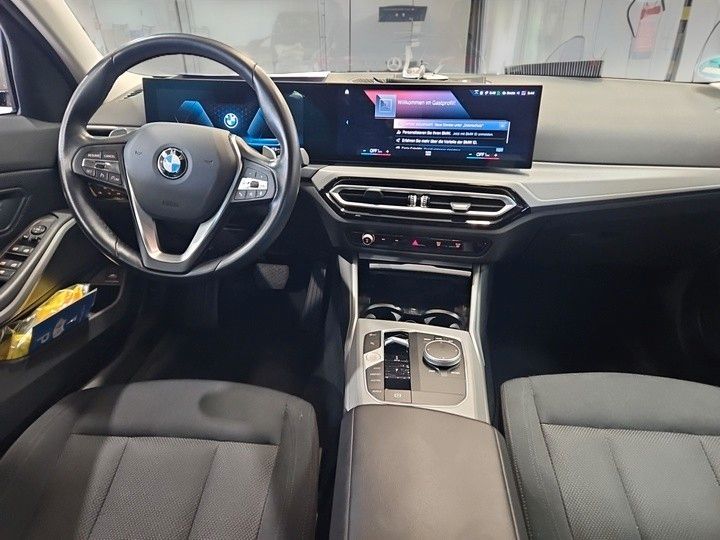BMW 320 2023 г. Серый, пробег 35000 км
