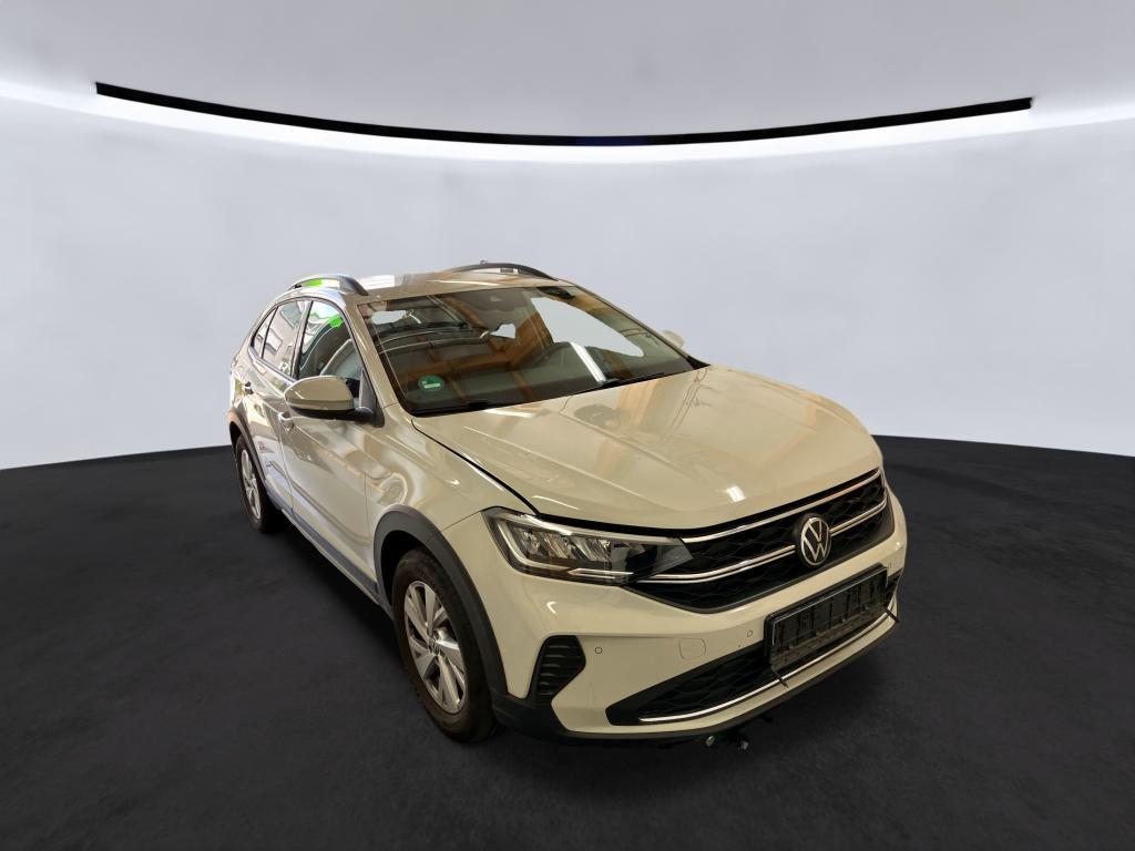 Volkswagen Taigo 2022 г. Серый, пробег 40535 км
