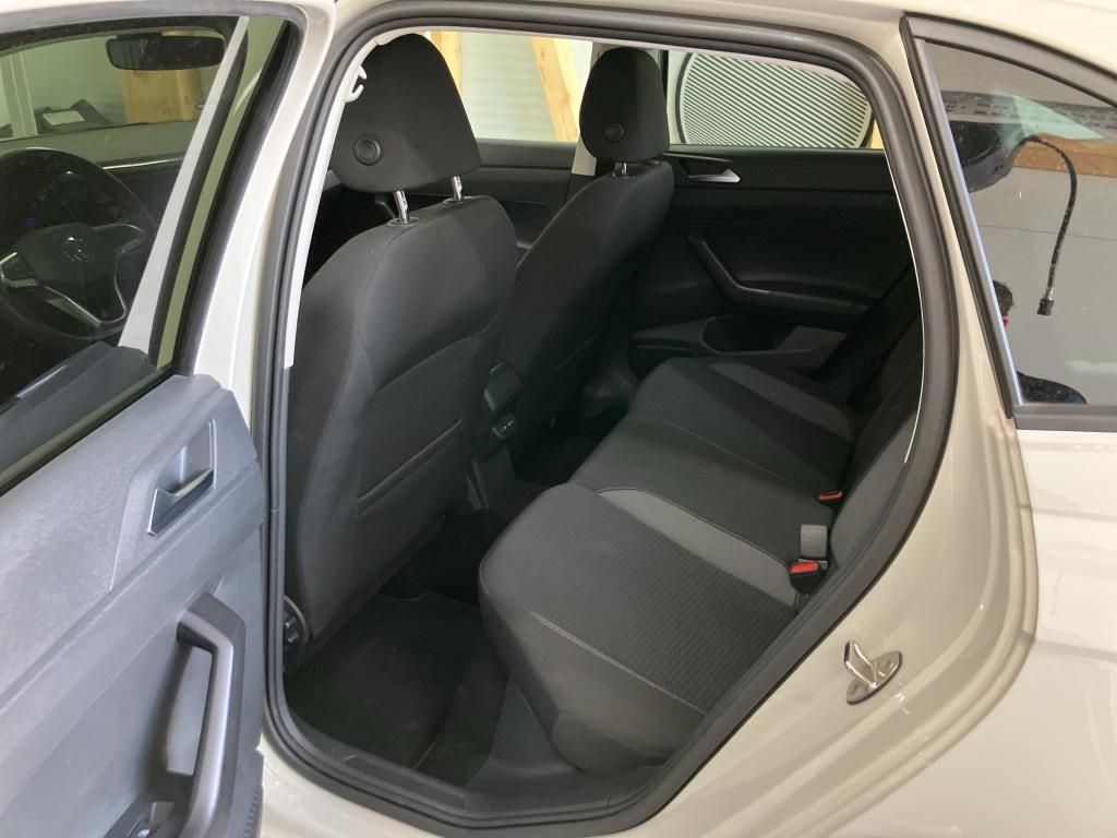 Volkswagen Taigo 2022 г. Серый, пробег 40535 км