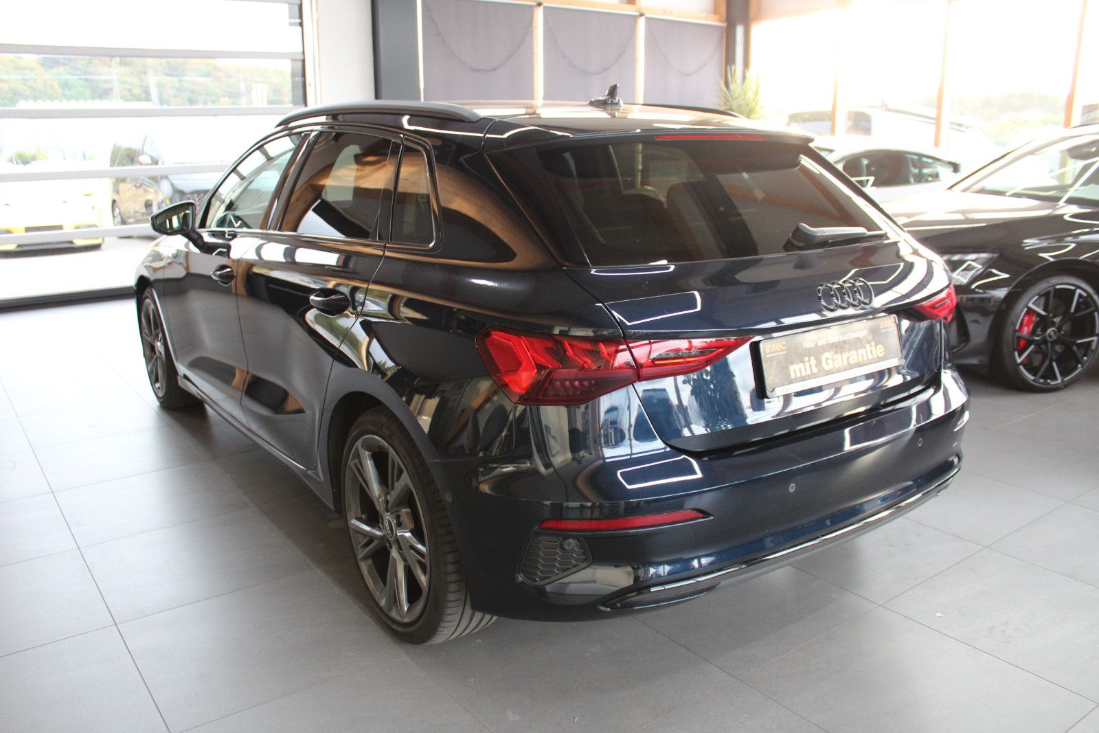 Audi A3 2021 г. Синий, пробег 48000 км