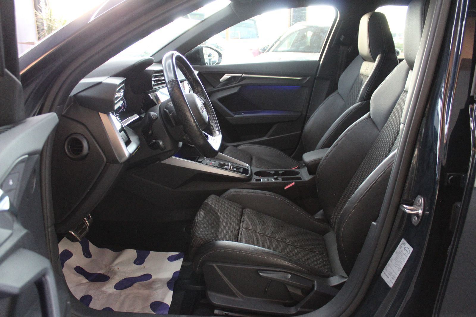 Audi A3 2021 г. Синий, пробег 48000 км