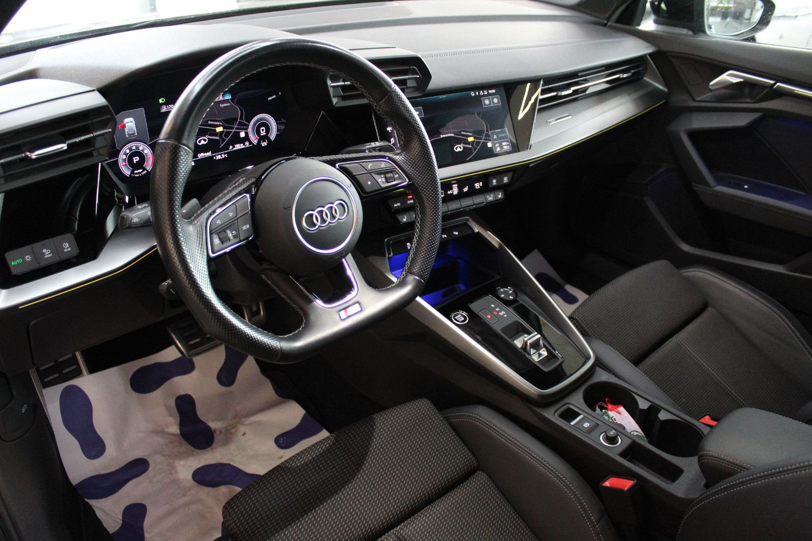 Audi A3 2021 г. Синий, пробег 48000 км