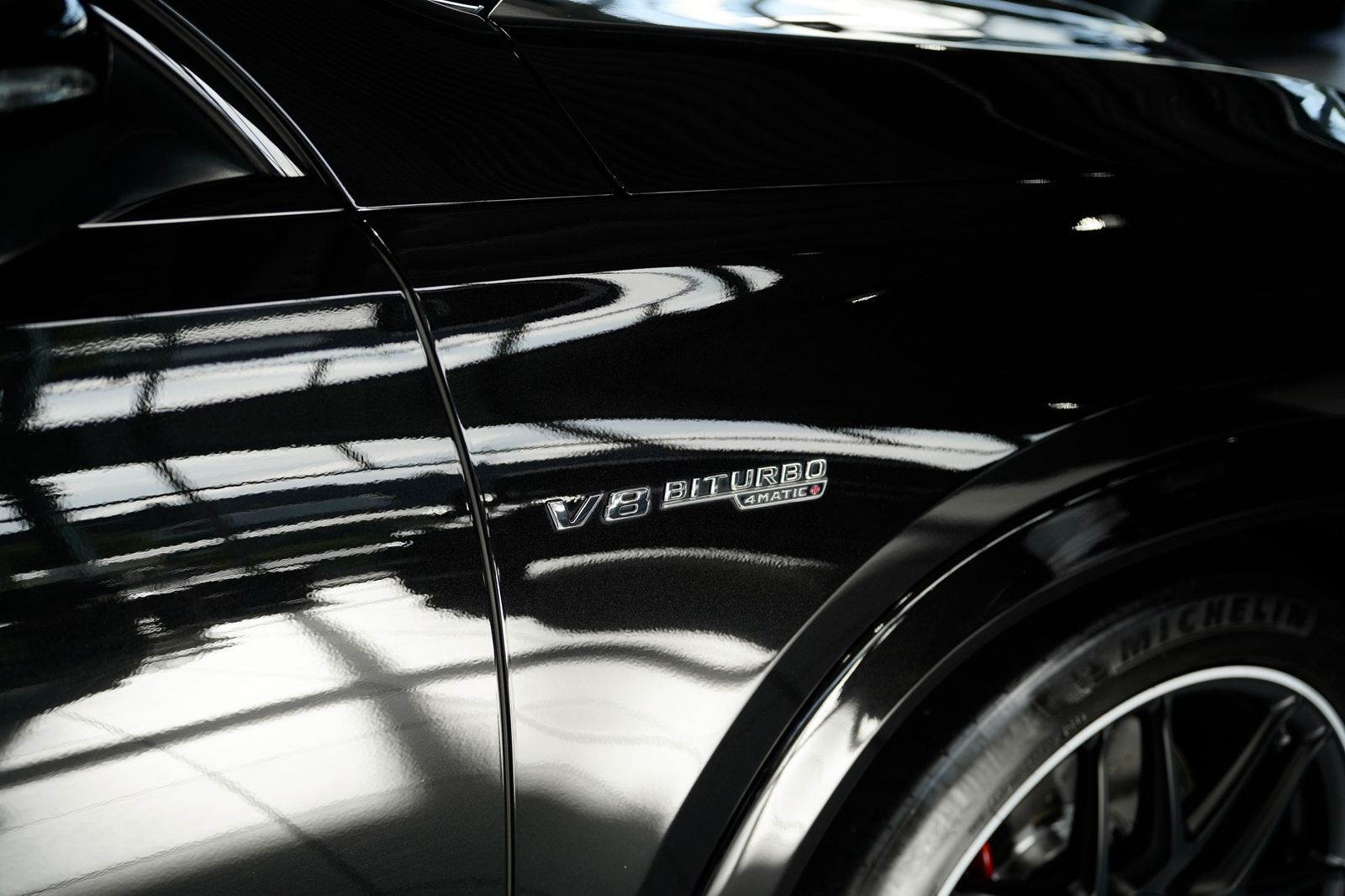 Mercedes-Benz GLE 63 AMG 2022 г. Чёрный, пробег 33000 км