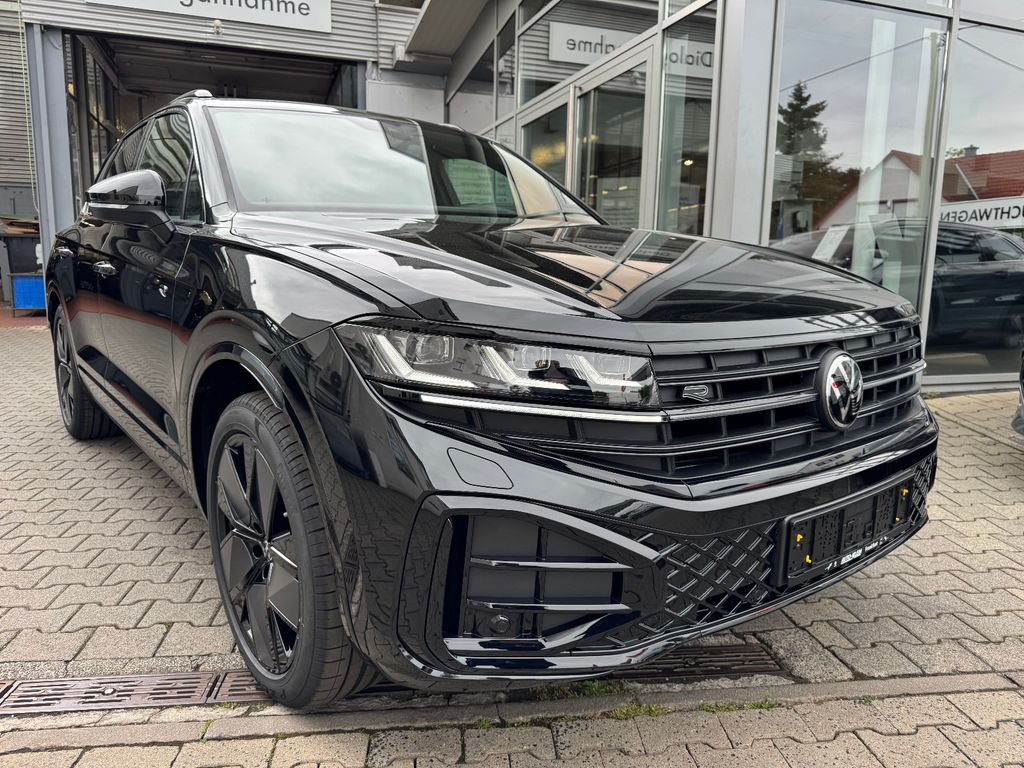Volkswagen Touareg 2026 г. Чёрный, пробег 150 км