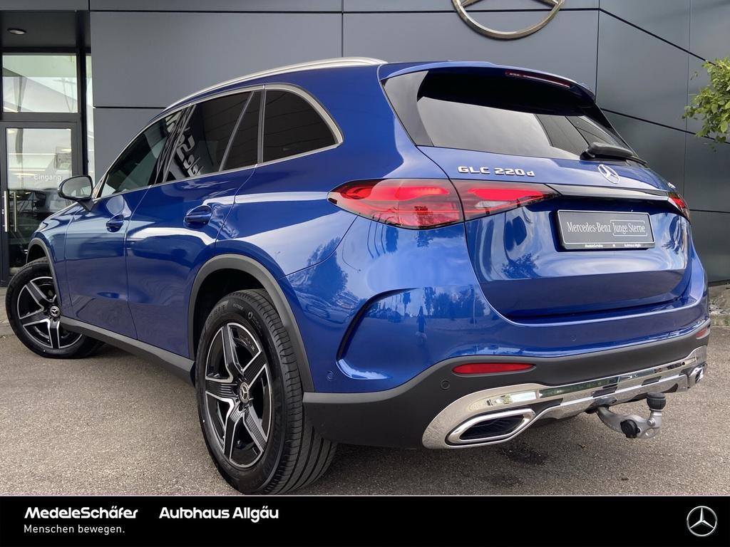 Mercedes-Benz GLC 220 2026 г. Синий, пробег 12106 км