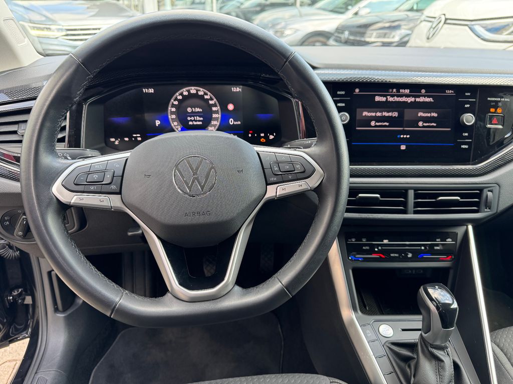 Volkswagen Taigo 2025 г. Чёрный, пробег 12180 км