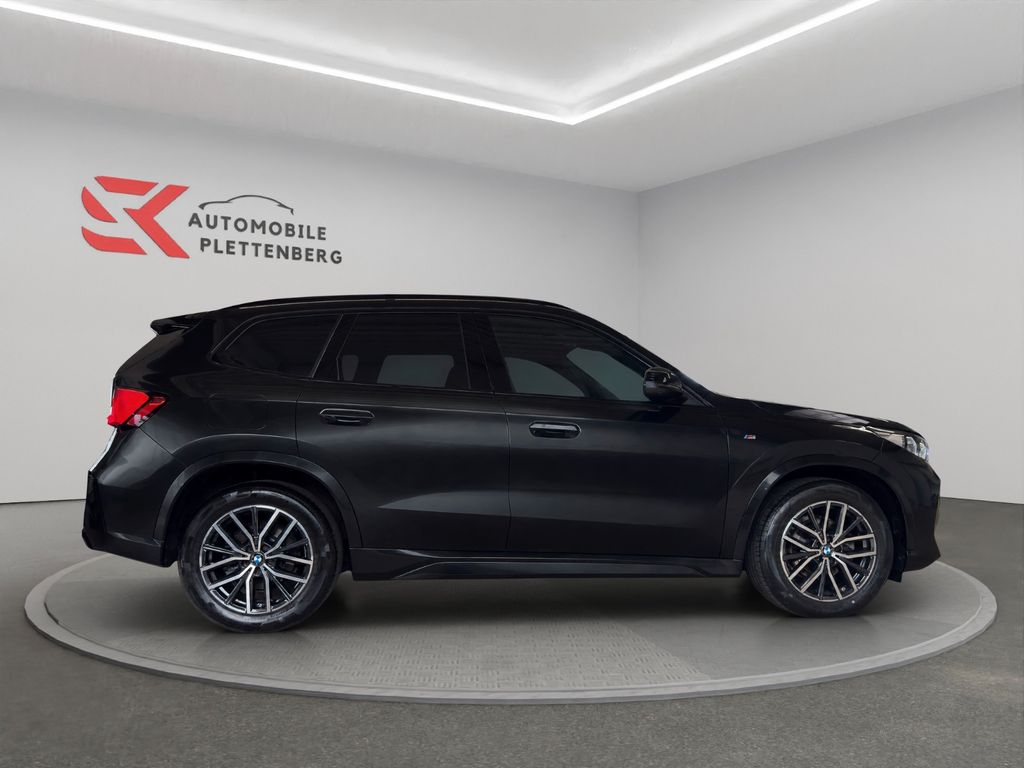 BMW X1 2025 г. Чёрный, пробег 27700 км