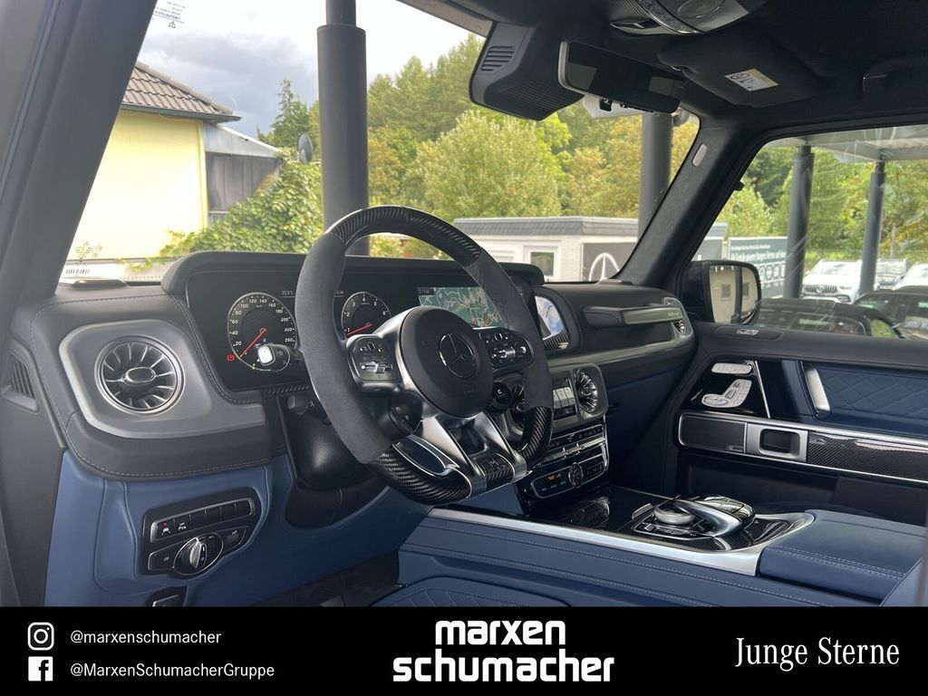 Mercedes-Benz G 63 AMG 2022 г. Серебристый, пробег 420 км