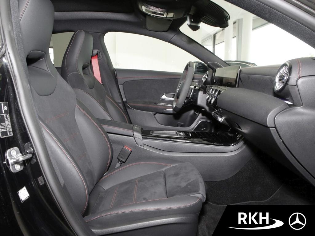 Mercedes-Benz CLA 45 AMG 2025 г. Чёрный, пробег 9047 км