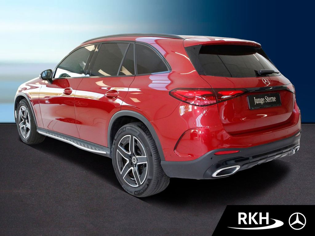 Mercedes-Benz GLC 220 2025 г. Красный, пробег 18710 км