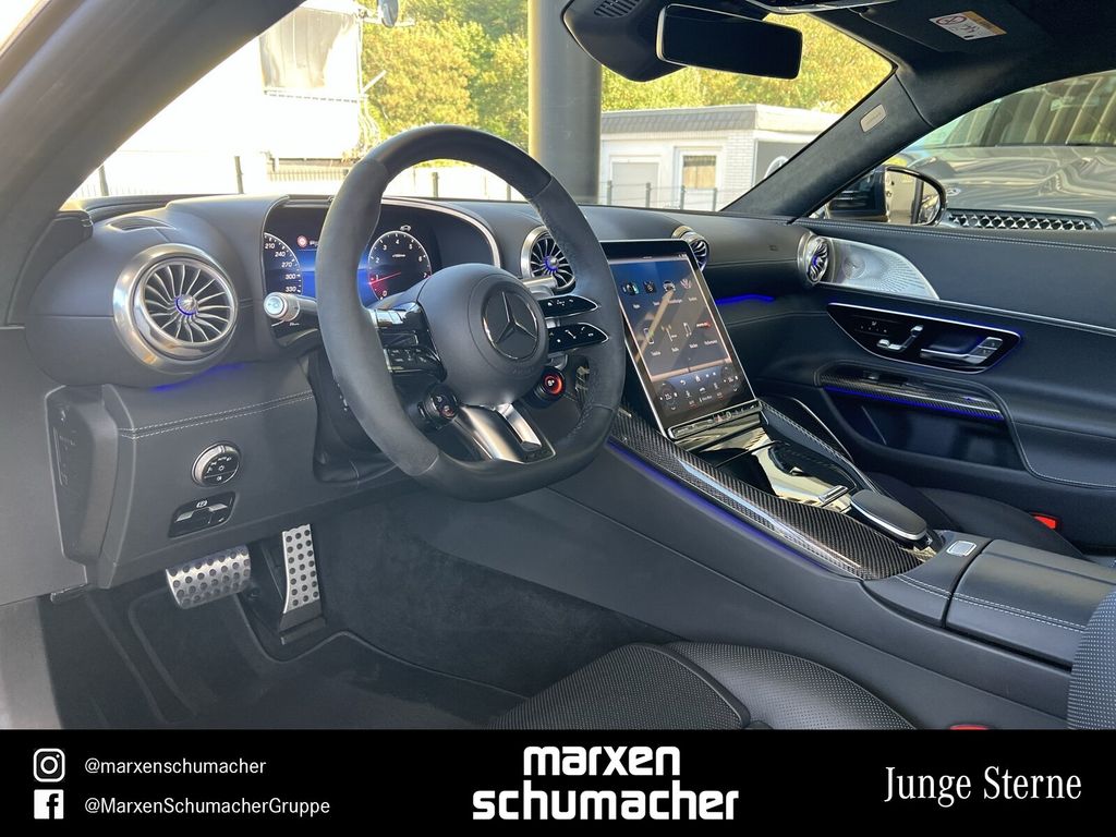 Mercedes-Benz AMG GT 2023 г. Жёлтый, пробег 7520 км