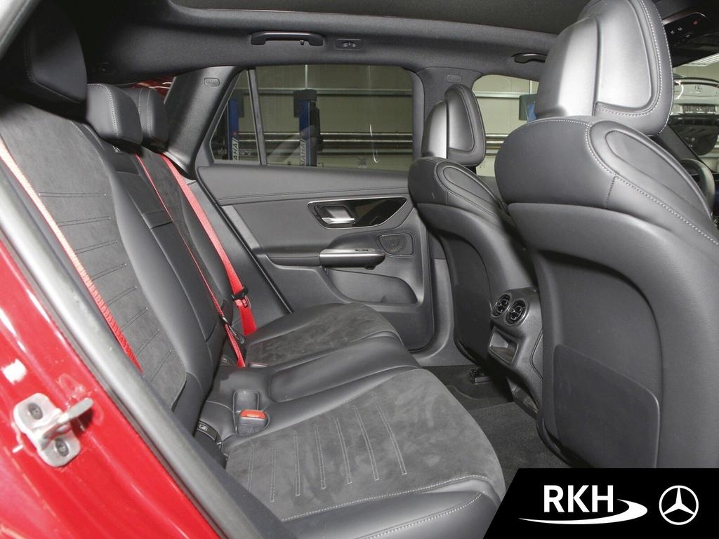 Mercedes-Benz GLC 200 2025 г. Красный, пробег 11863 км