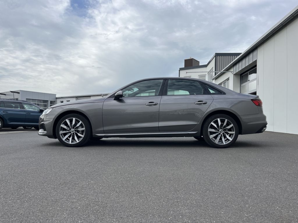 Audi A4 2022 г. Серый, пробег 53563 км