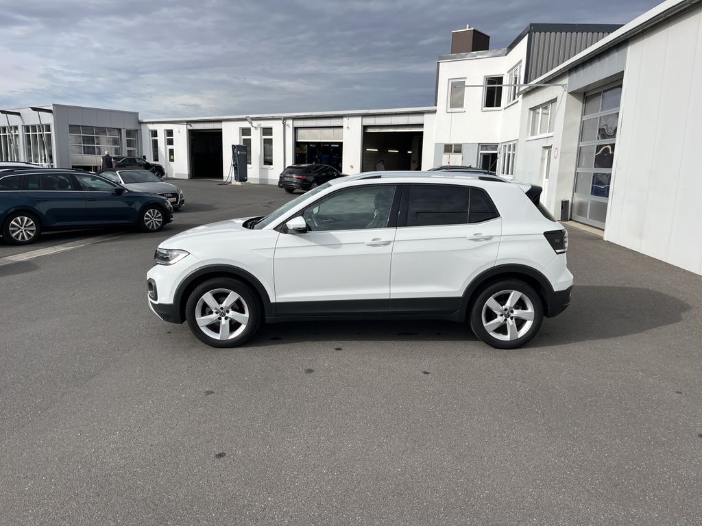 Volkswagen T-Cross 2021 г. Белый, пробег 32317 км