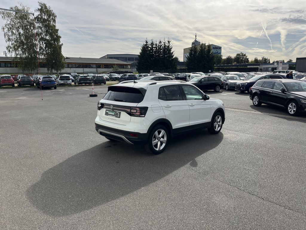 Volkswagen T-Cross 2021 г. Белый, пробег 32317 км
