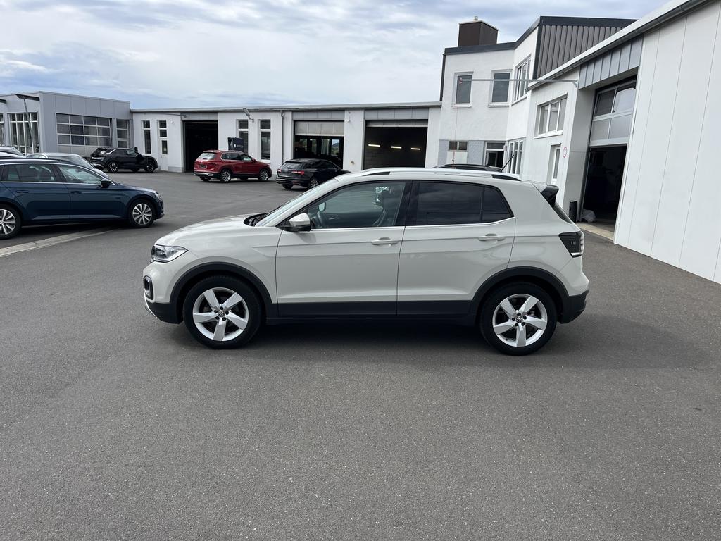 Volkswagen T-Cross 2022 г. Серый, пробег 19939 км