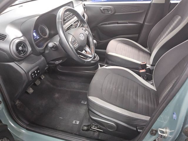 Hyundai i10 2021 г. Зелёный, пробег 44206 км