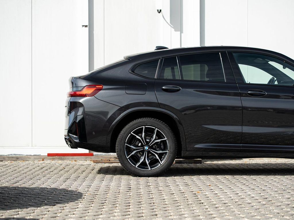 BMW X4 2026 г. Серый, пробег 20000 км