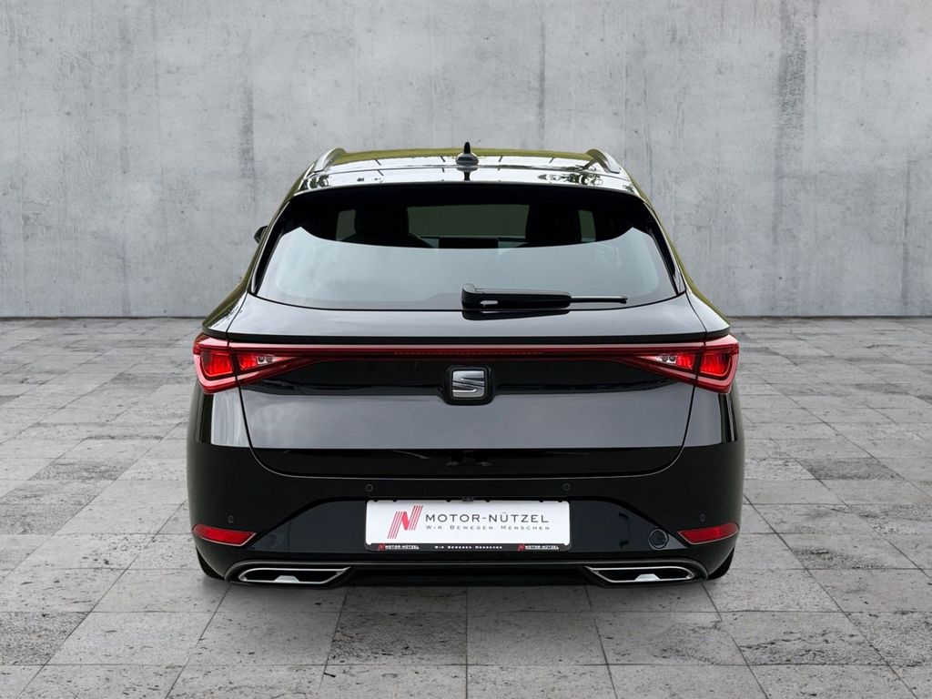 SEAT Leon 2022 г. Чёрный, пробег 58790 км