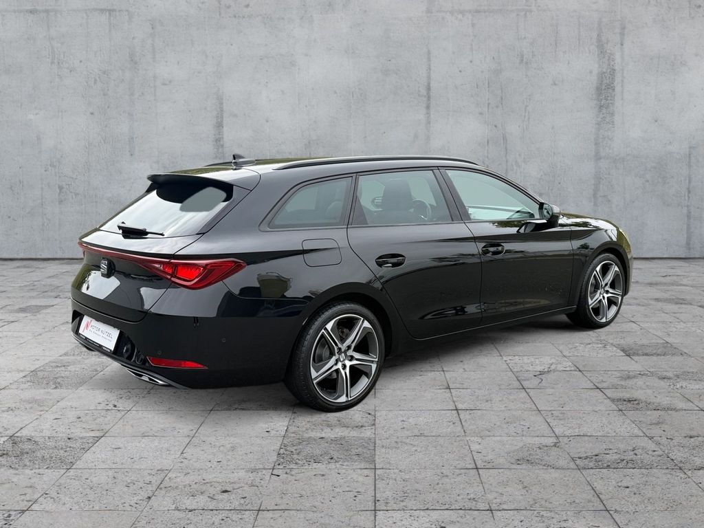 SEAT Leon 2022 г. Чёрный, пробег 58790 км