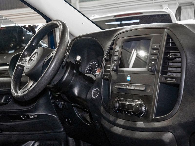 Mercedes-Benz Vito 2021 г. Синий, пробег 50267 км