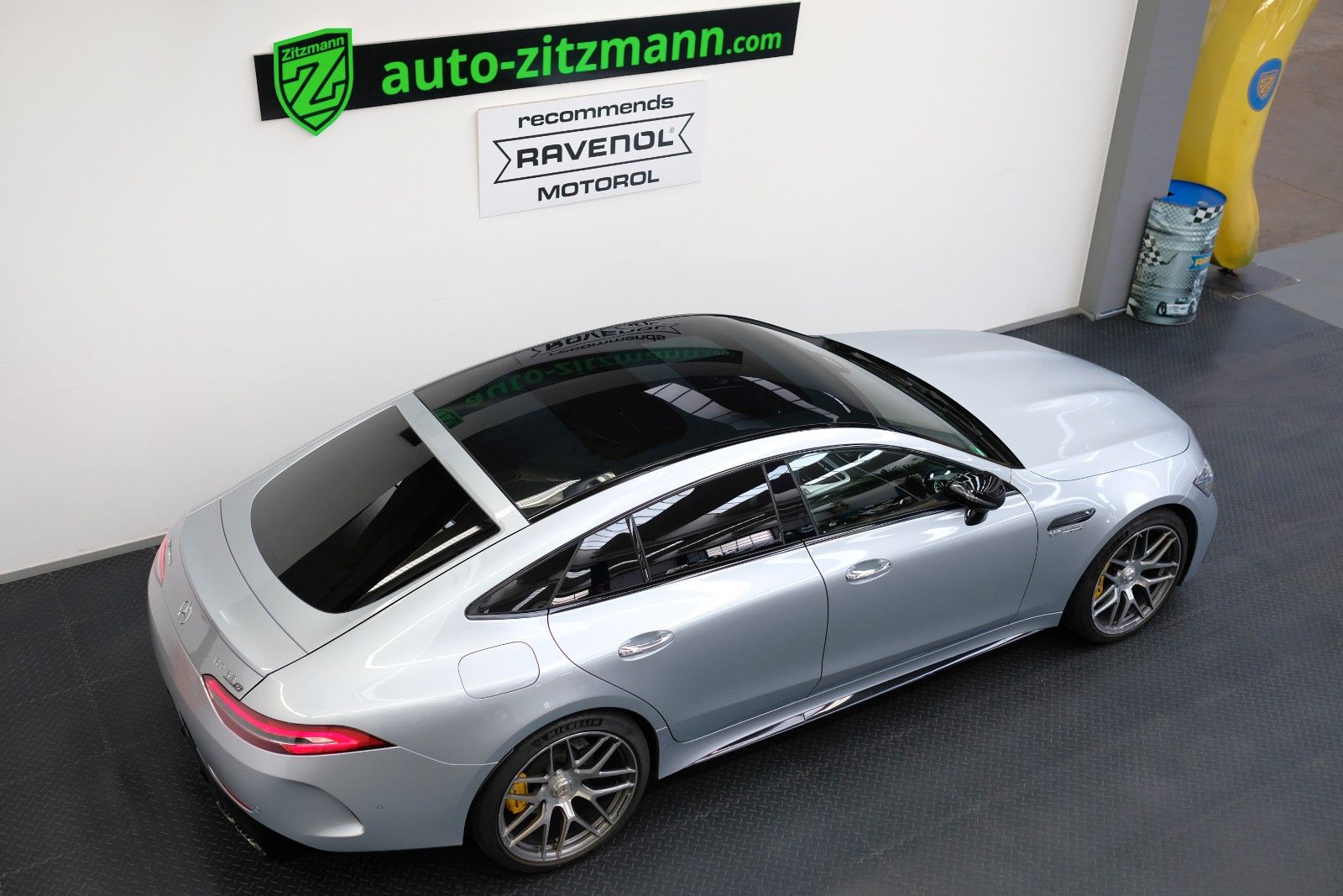 Mercedes-Benz AMG GT 2024 г. Серебристый, пробег 35990 км