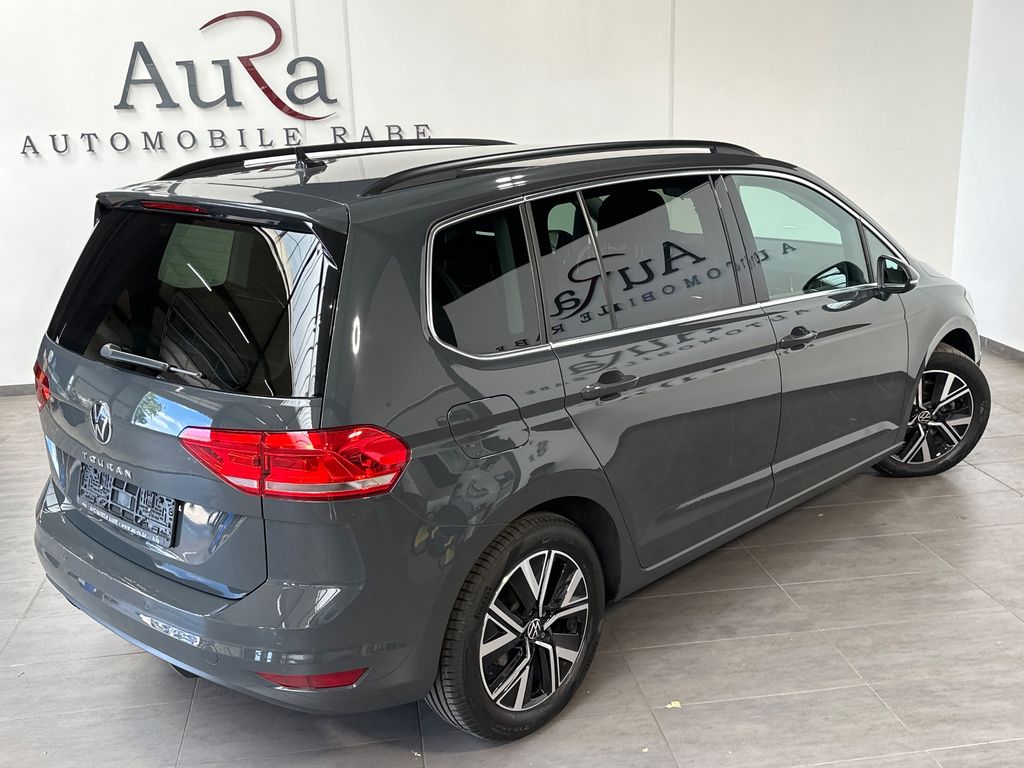 Volkswagen Touran 2022 г. Серый, пробег 59750 км