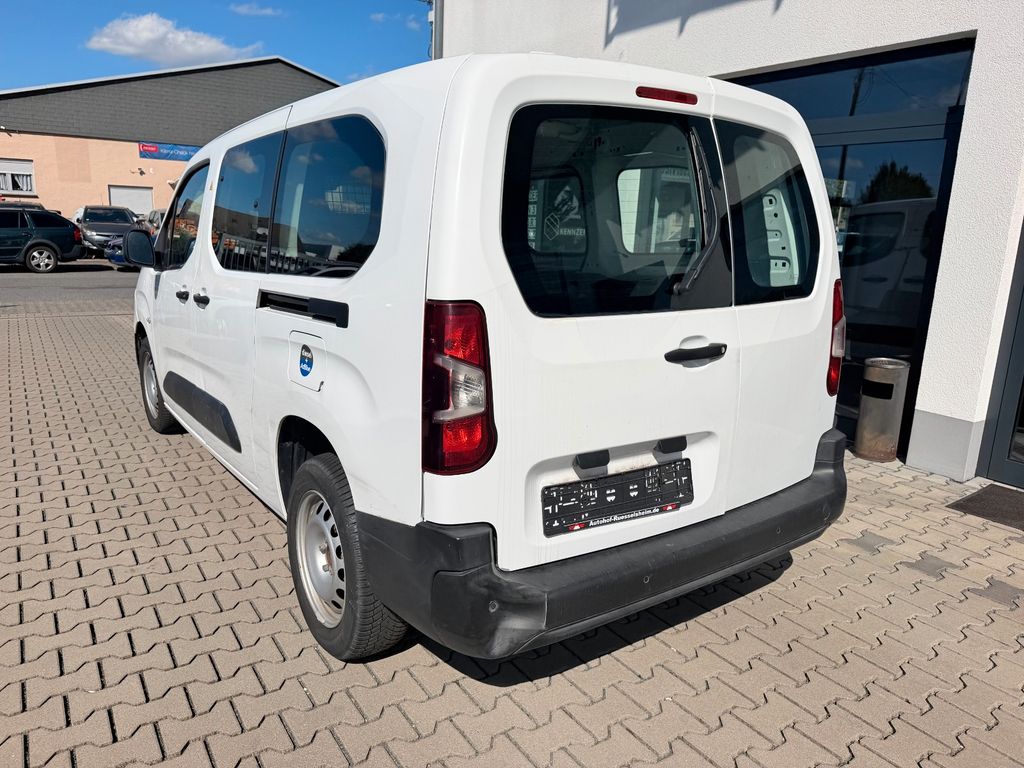 Peugeot Partner 2021 г. Белый, пробег 28000 км