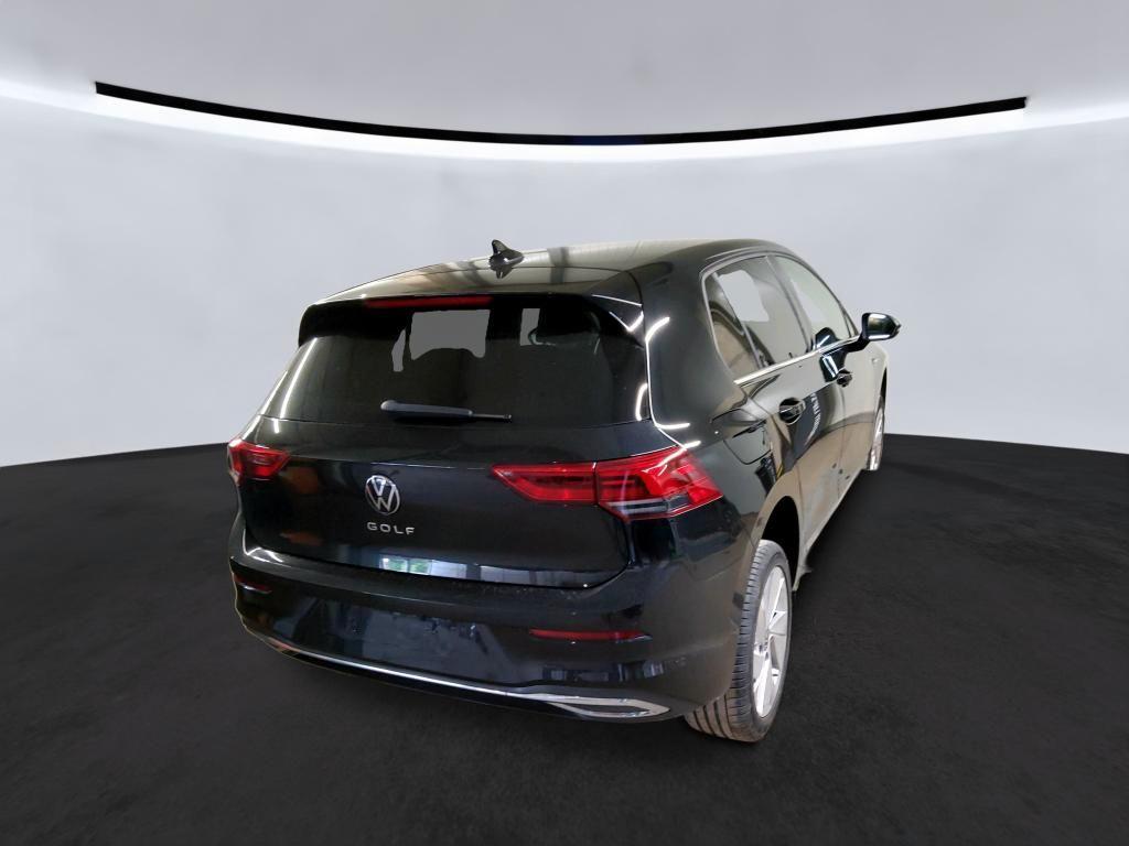 Volkswagen Golf 2024 г. Чёрный, пробег 19511 км