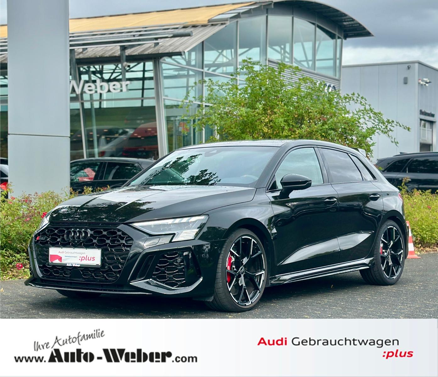 Audi RS3 2023 г. Чёрный, пробег 24290 км