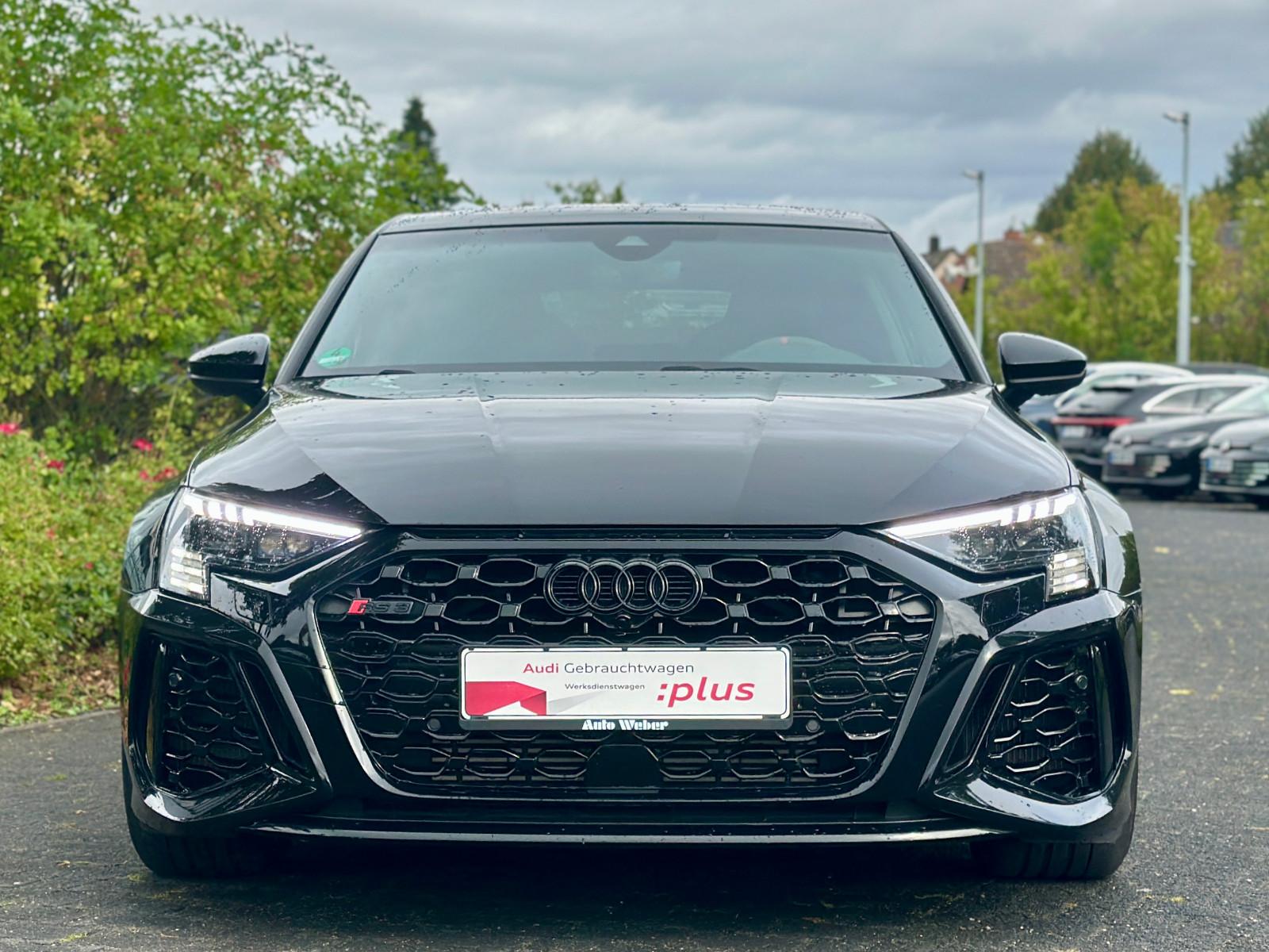 Audi RS3 2023 г. Чёрный, пробег 24290 км