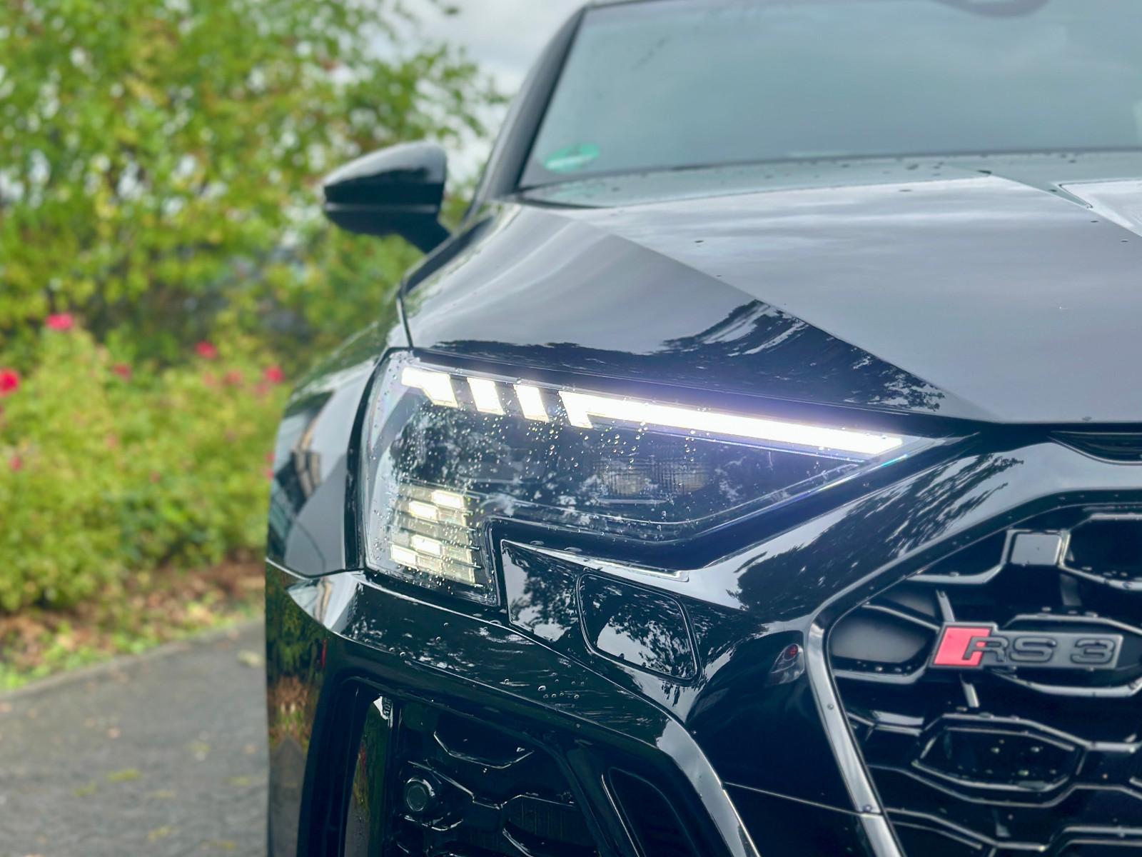 Audi RS3 2023 г. Чёрный, пробег 24290 км
