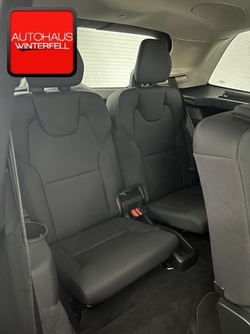 Volvo XC90 2025 г. Белый, пробег 28169 км