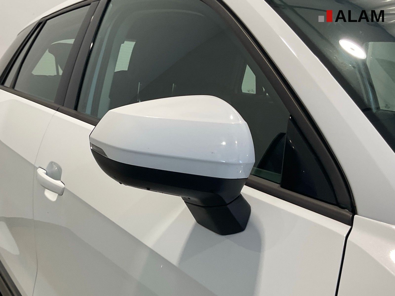 Audi Q2 2022 г. Белый, пробег 54700 км