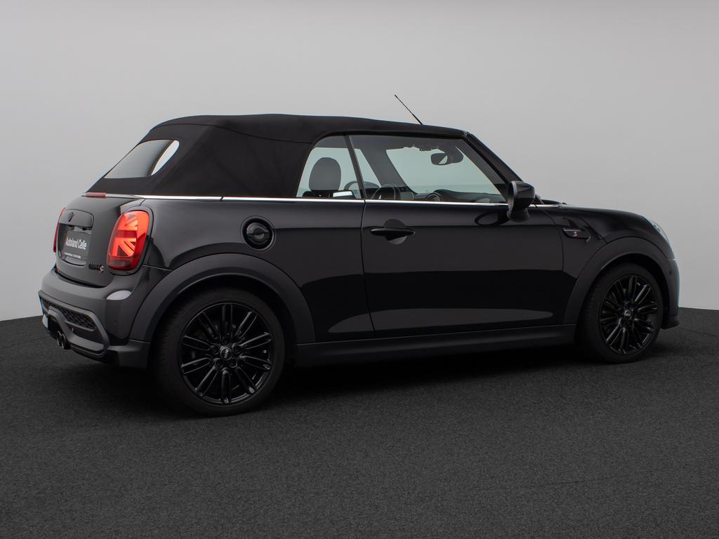 Mini COOPER S CABRIO 2023 г. Чёрный, пробег 25428 км