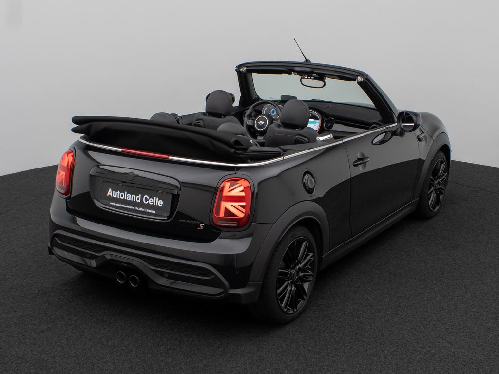 Mini COOPER S CABRIO 2023 г. Чёрный, пробег 25428 км