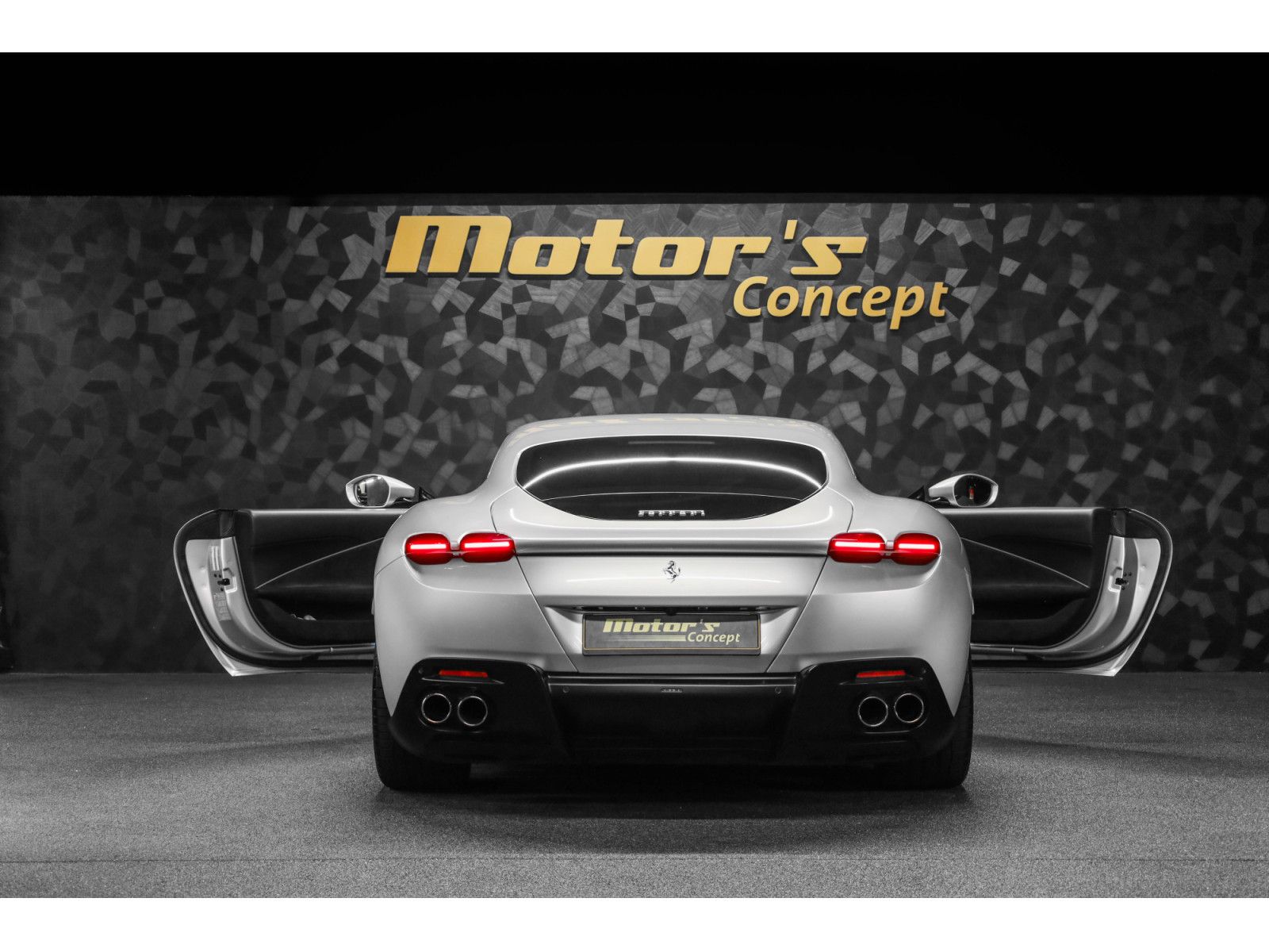 Ferrari Roma 2021 г. Серый, пробег 43990 км