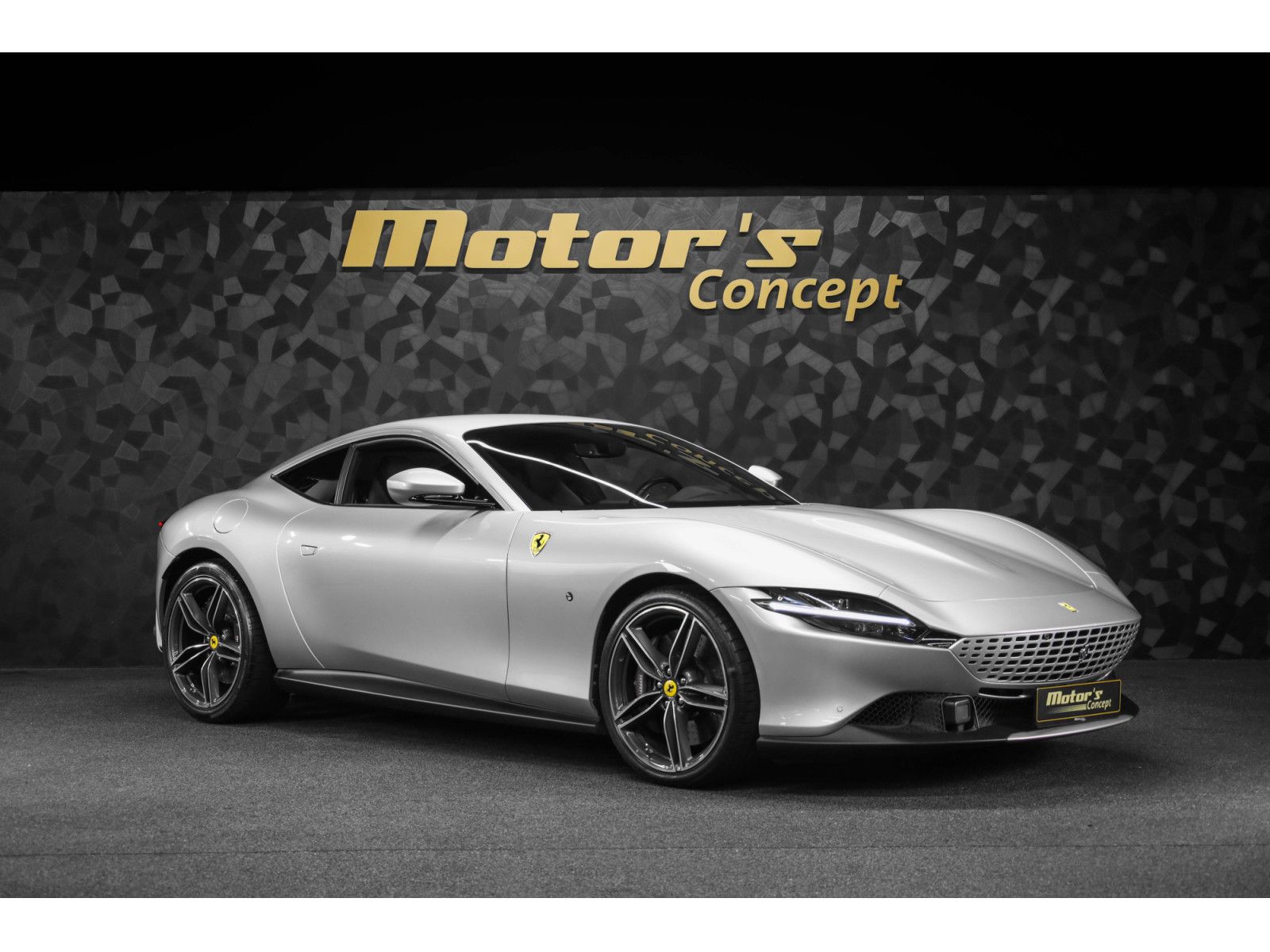Ferrari Roma 2021 г. Серый, пробег 43990 км